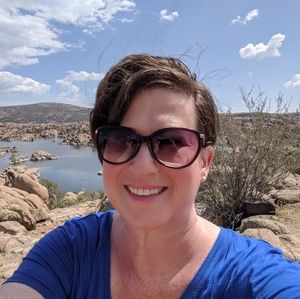 Meet your Posher, Rachel